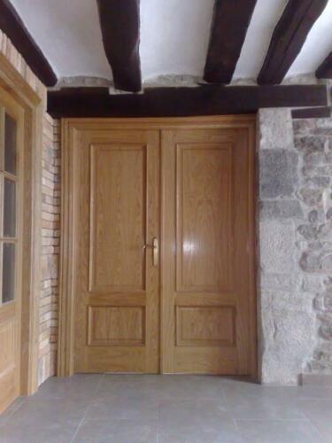 Puerta exterior madera